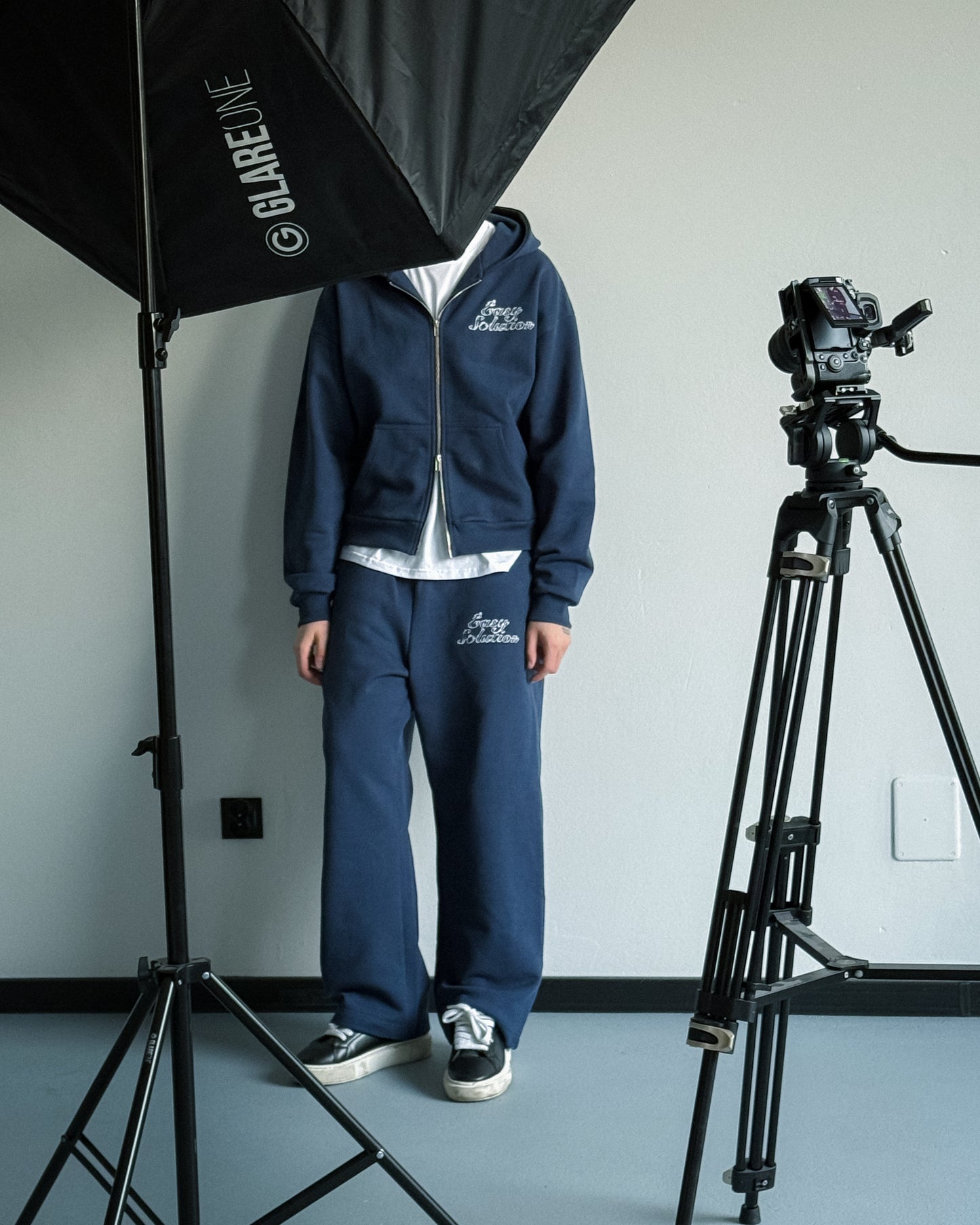 SPIKE SWEATPANTS