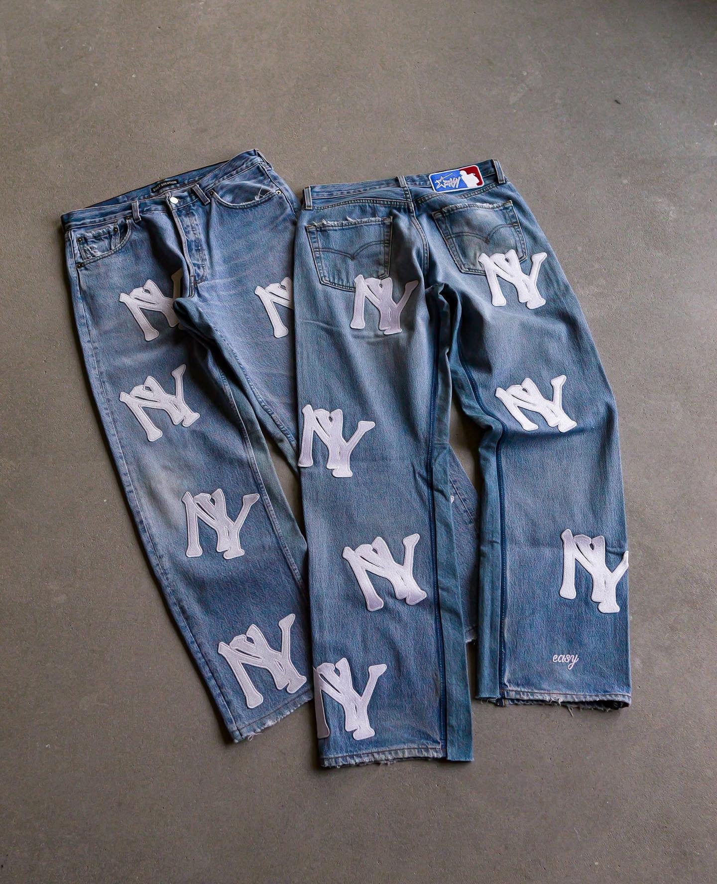 MLB EMBROIDERED JEANS