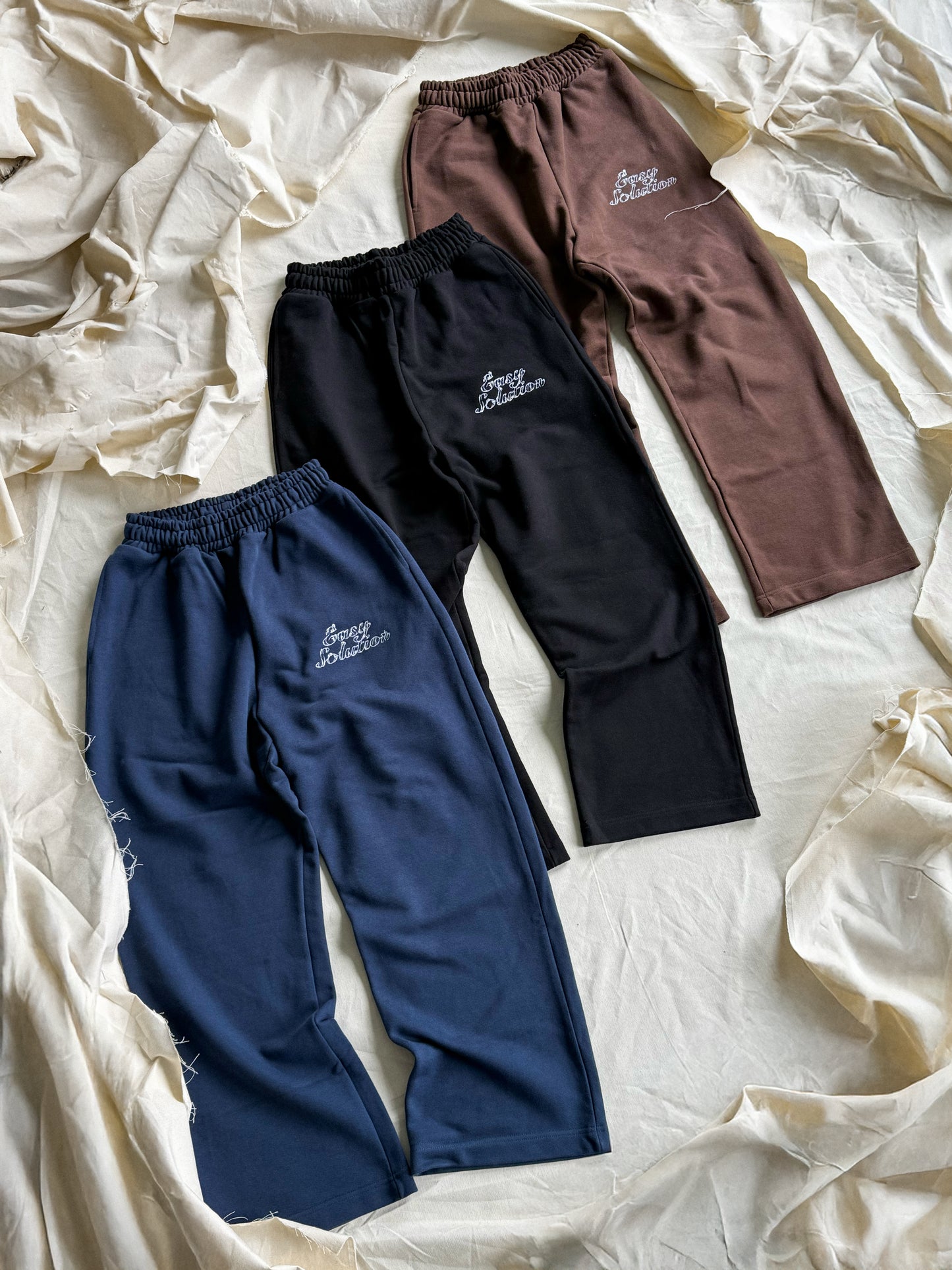 SPIKE SWEATPANTS