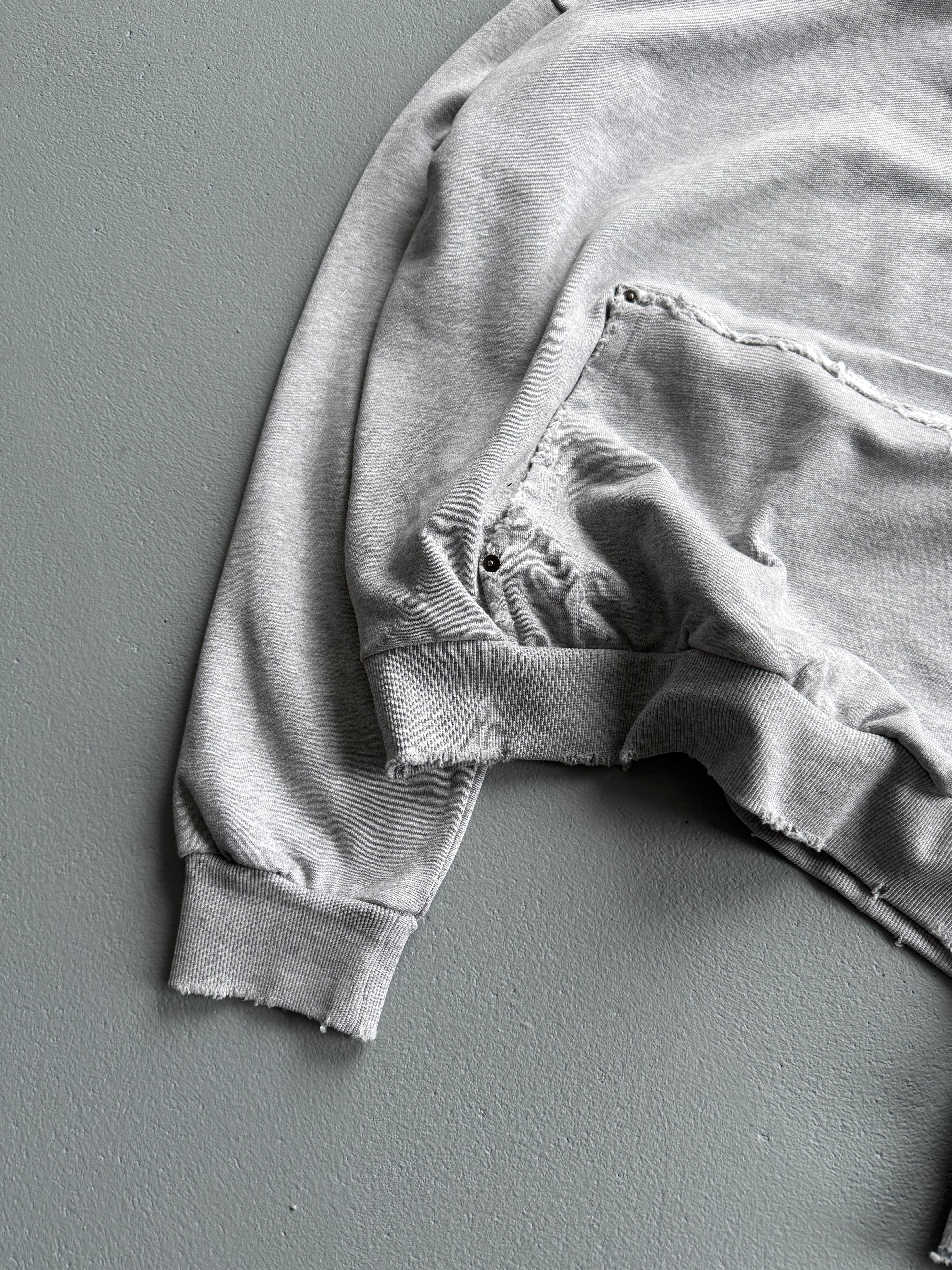 RIVETS DISTRESSED HOODIE