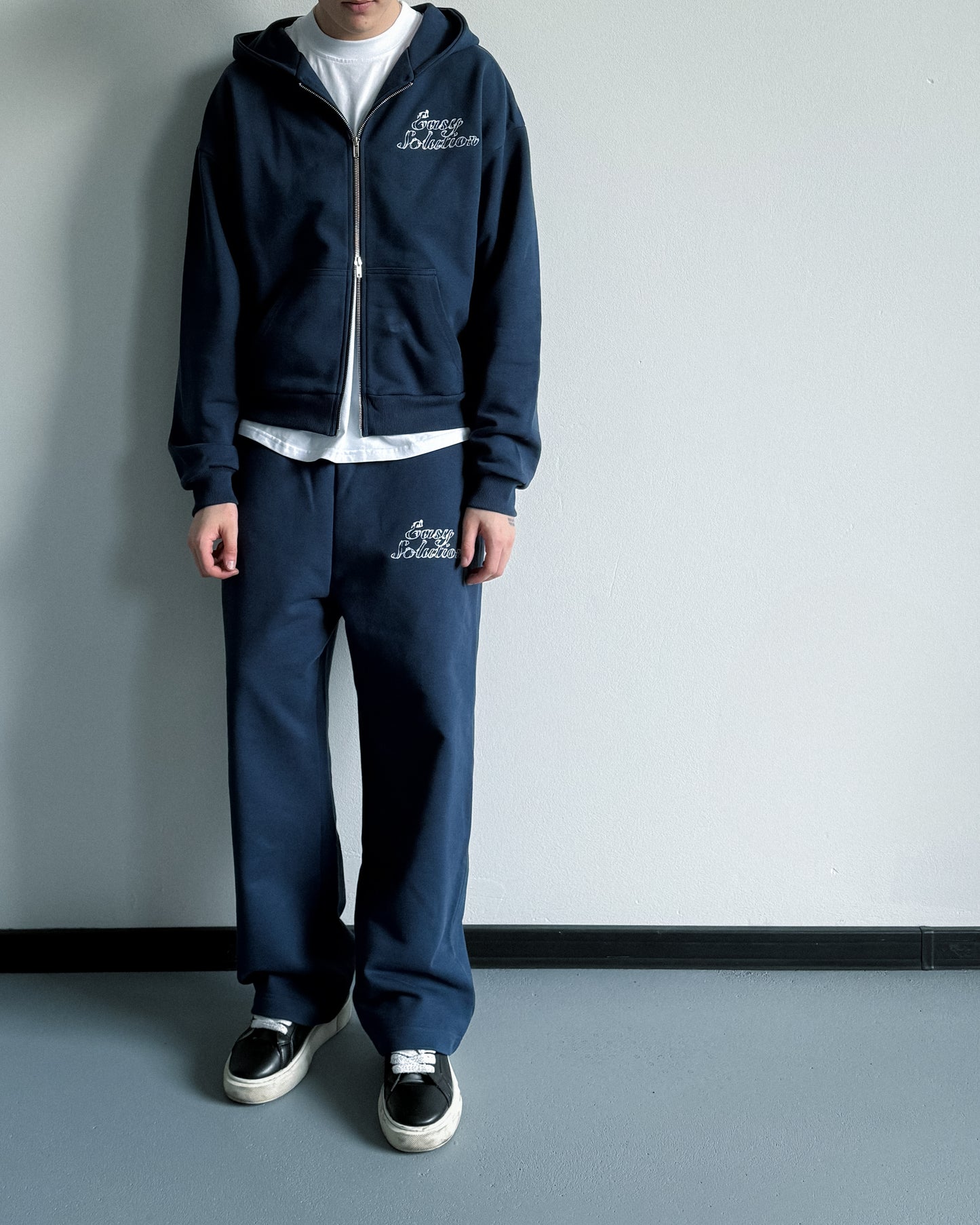 SPIKE SWEATPANTS