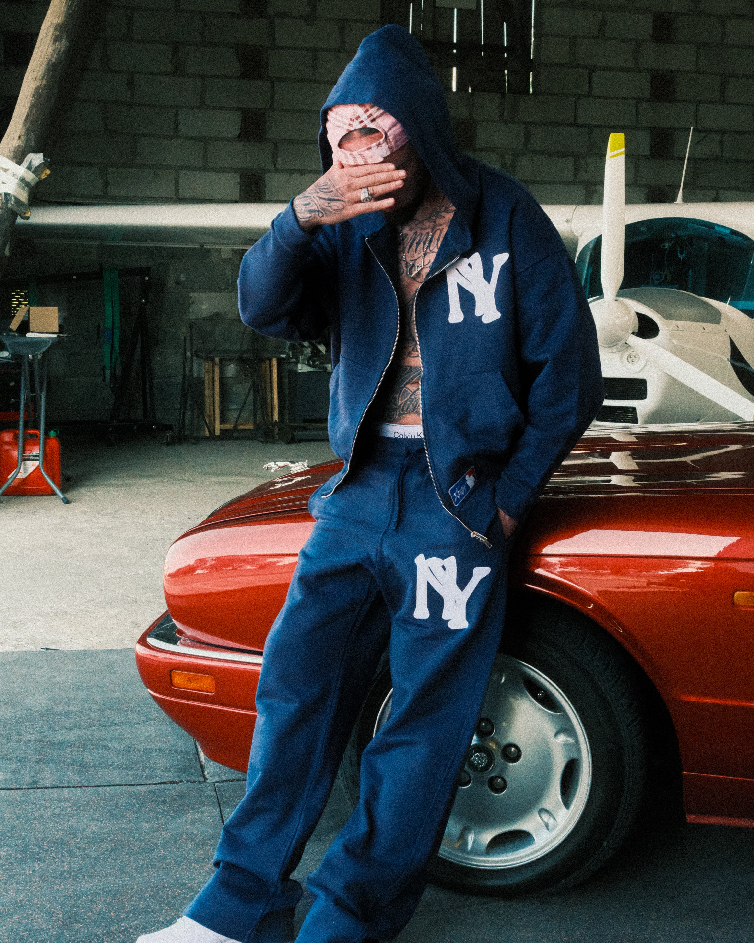 NEW YORK EMBROIDERED SWEATPANTS