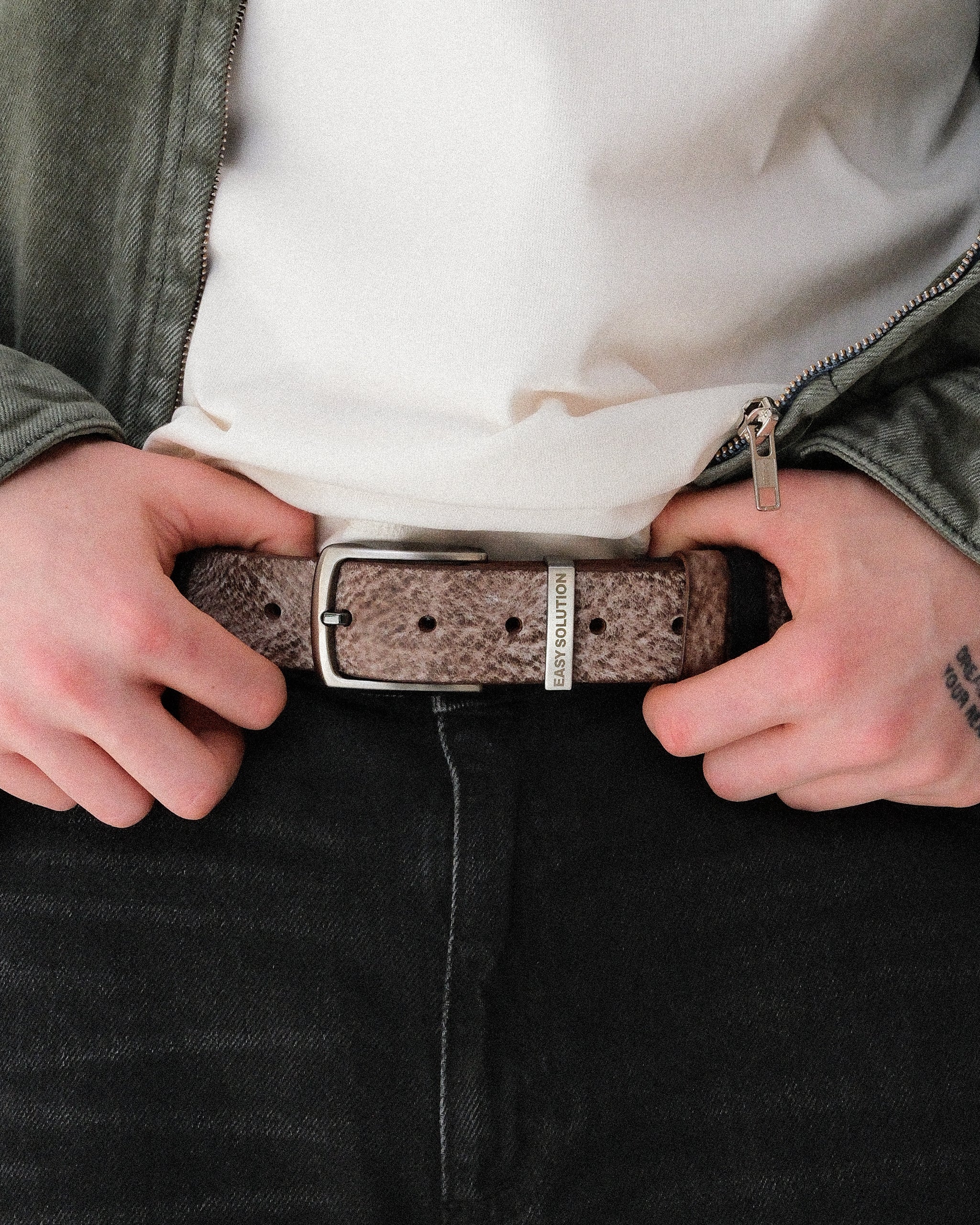 LEATHER BELT