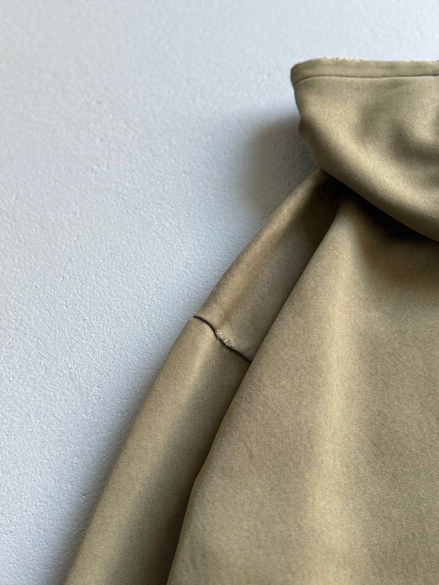 BLANK WORN HOODIE