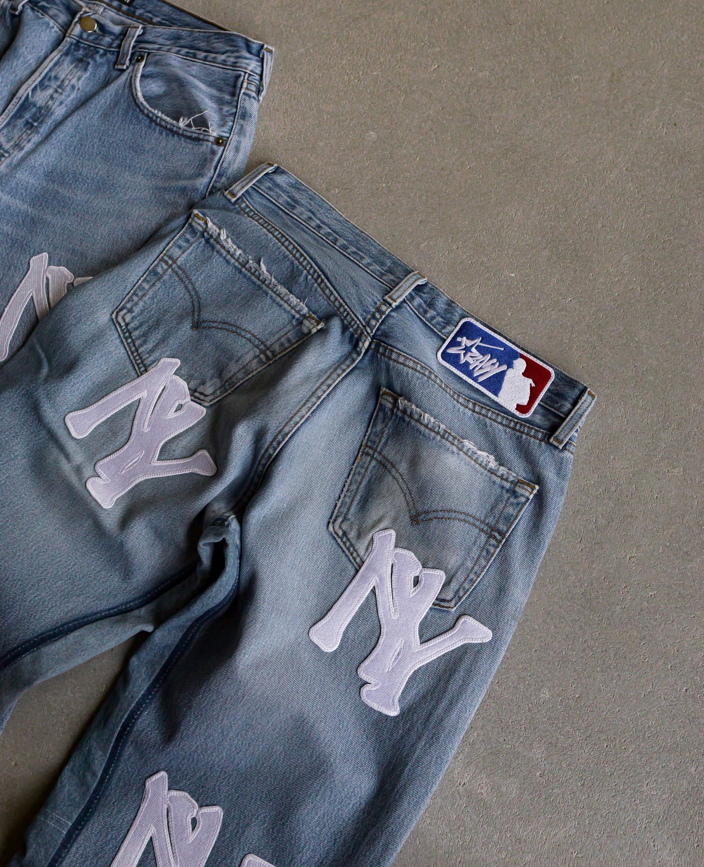 MLB EMBROIDERED JEANS