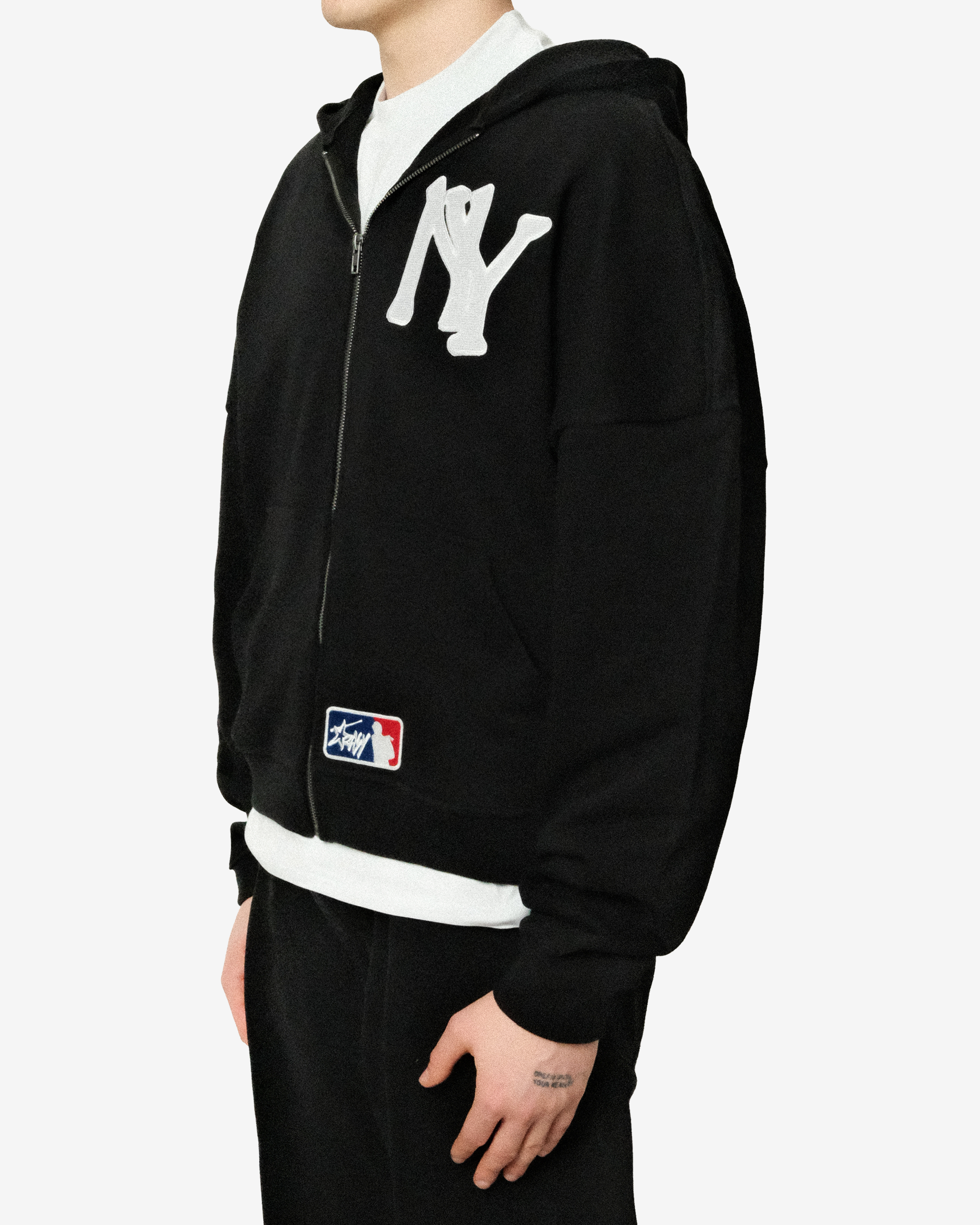 NEW YORK EMBROIDERED ZIPPED HOODIE