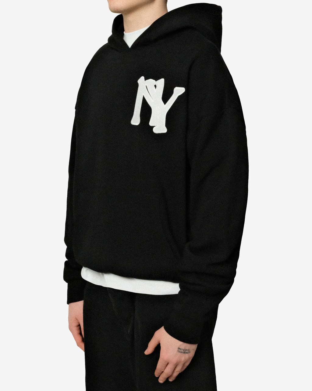 NEW YORK EMBROIDERED HOODIE – Easy Solution