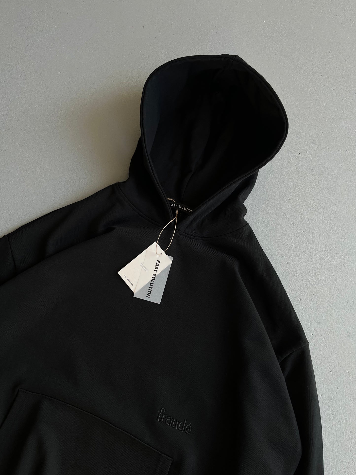 FRAUDÉ BASIC HOODIE LIMITED EDITION