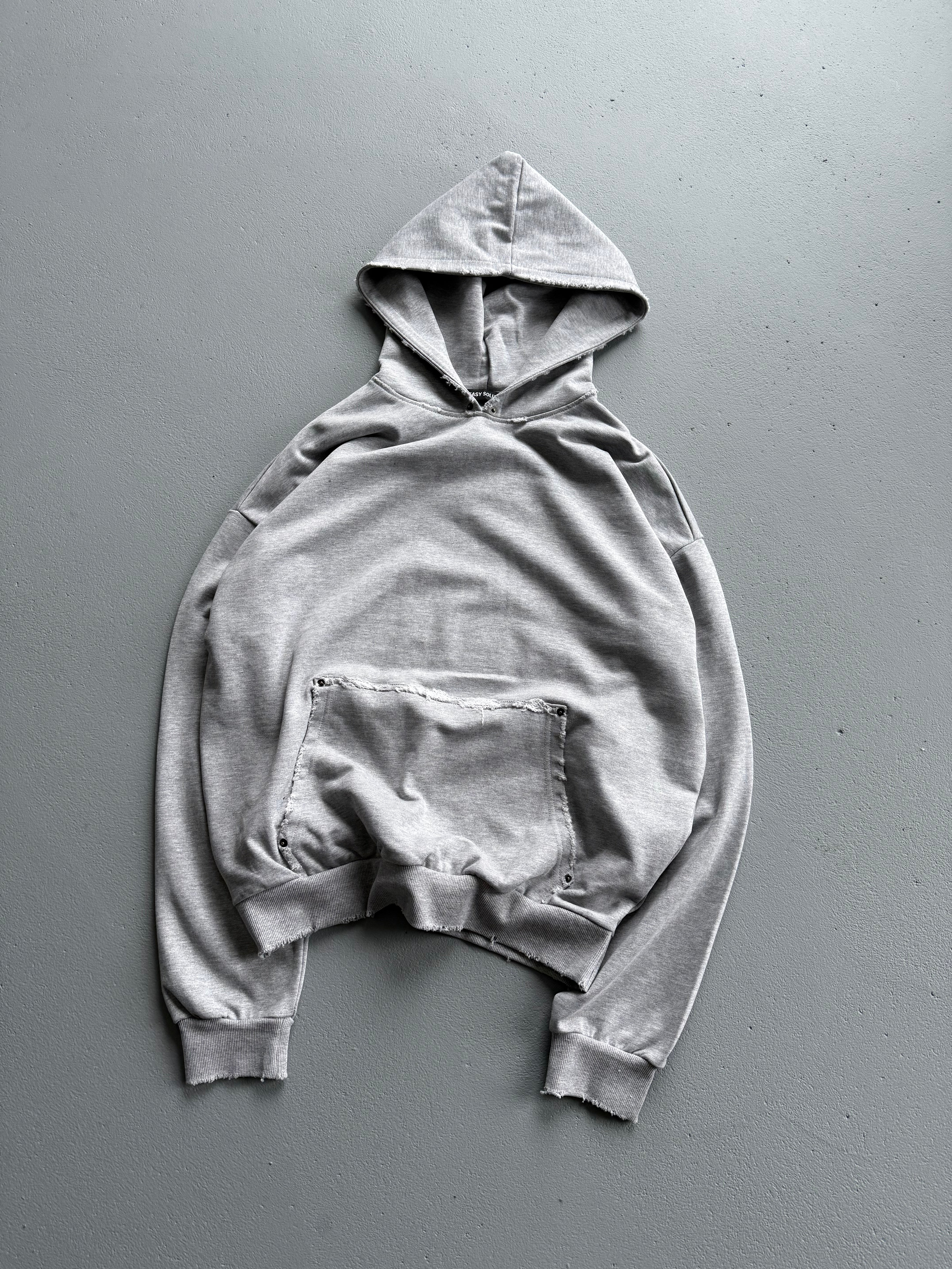RIVETS DISTRESSED HOODIE