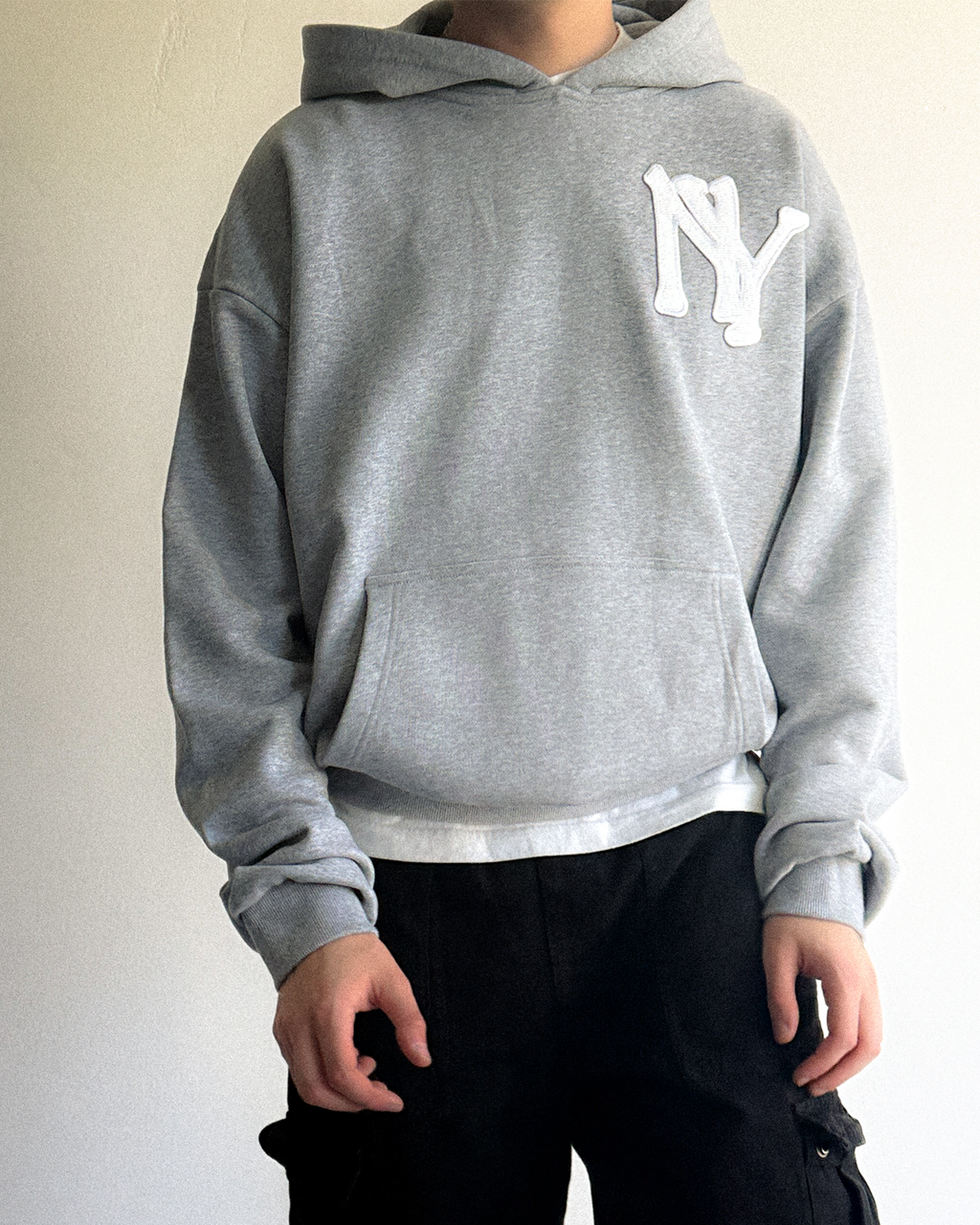 NEW YORK EMBROIDERED HOODIE
