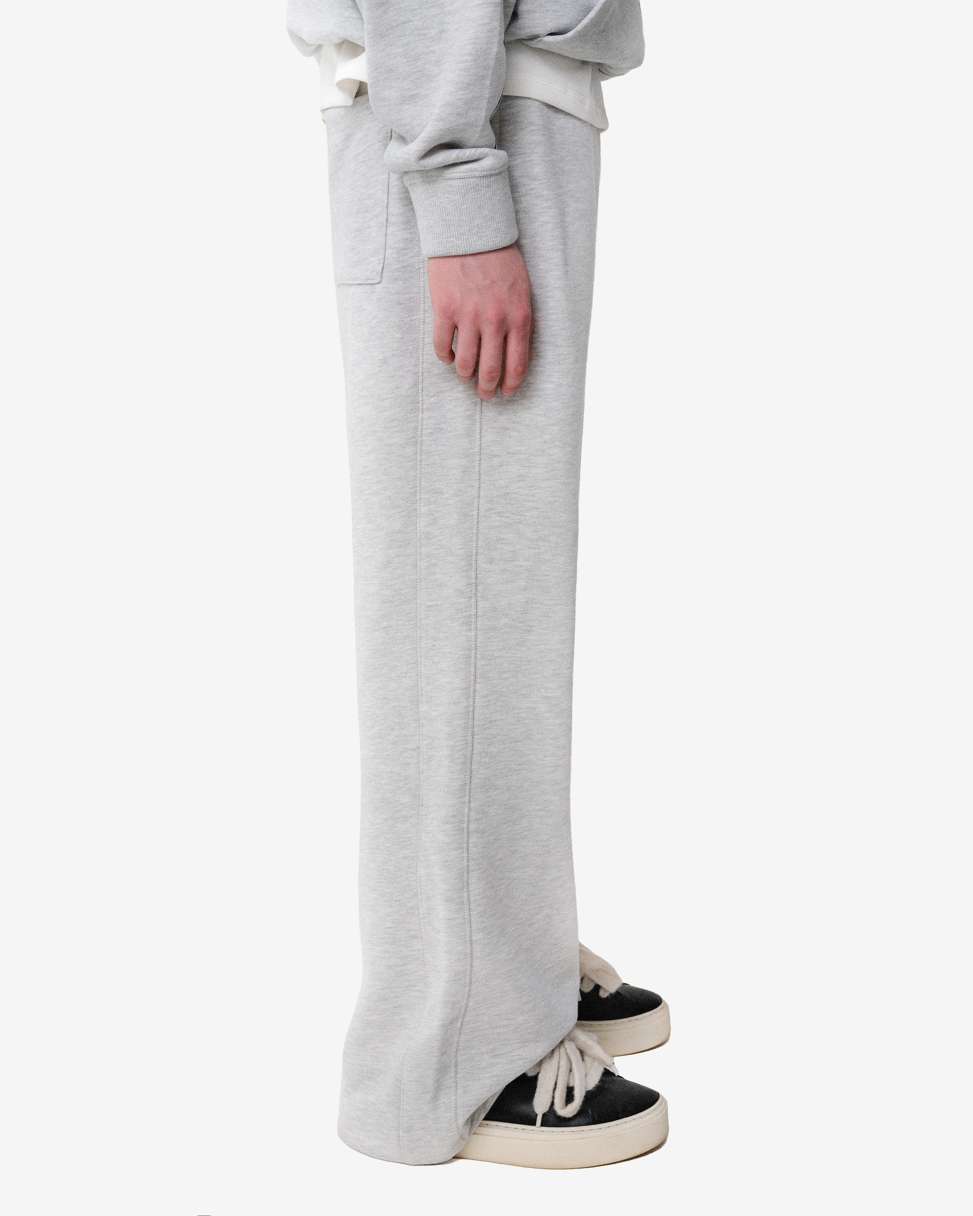 LEGION CREST SWEATPANTS