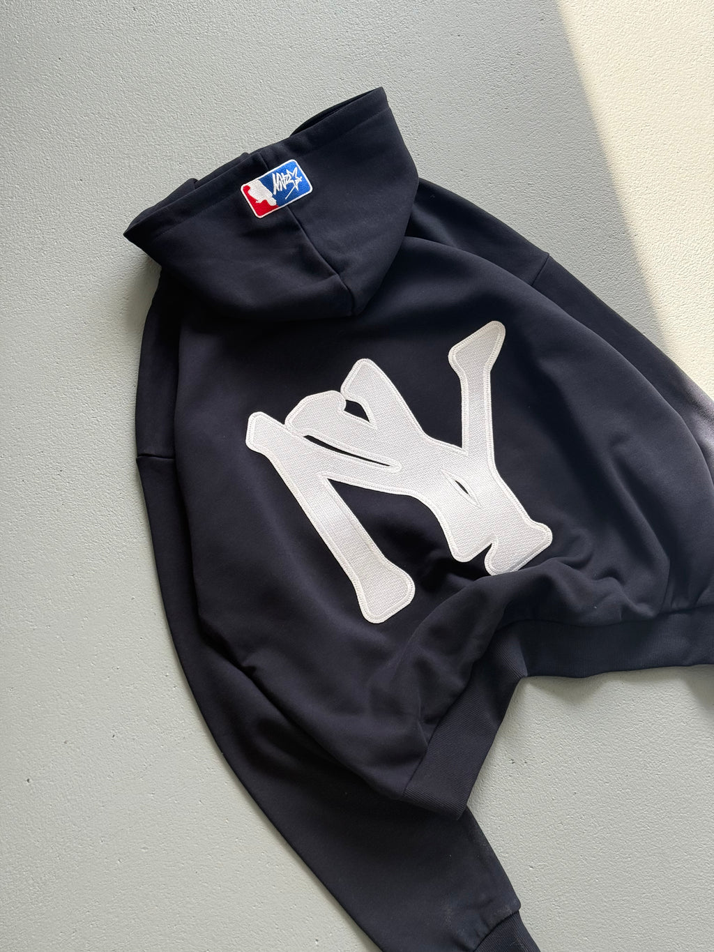 NEW YORK EMBROIDERED HOODIE