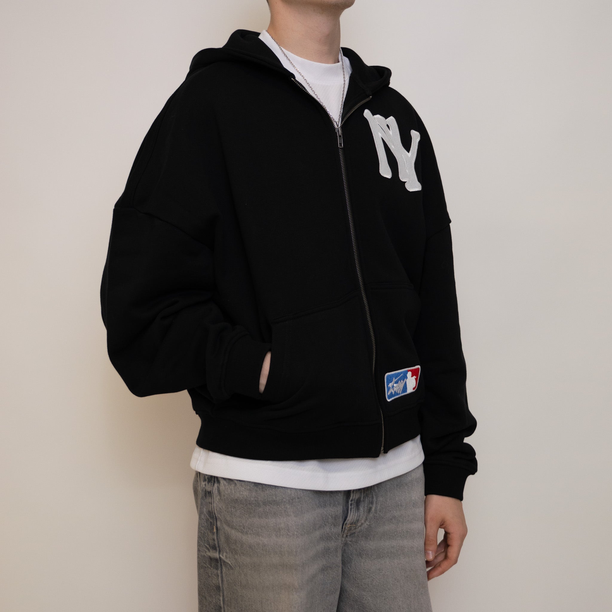 MLB EMBROIDERED ZIPPED HOODIE
