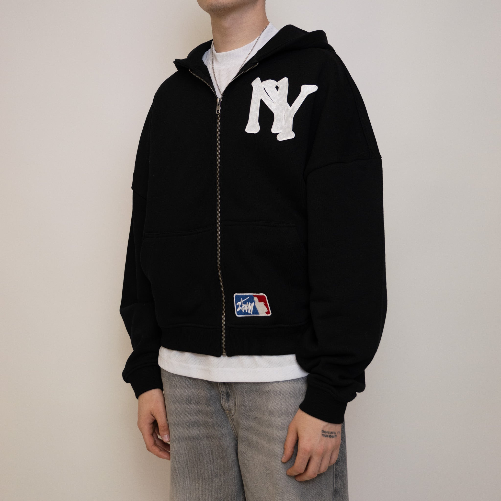 MLB EMBROIDERED ZIPPED HOODIE