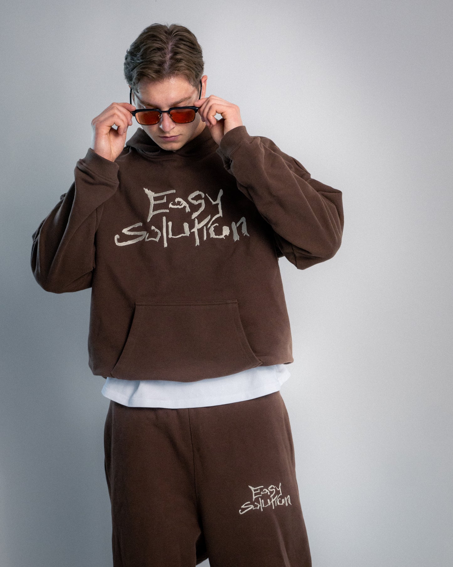 SUMMIT EMBROIDERED HOODIE