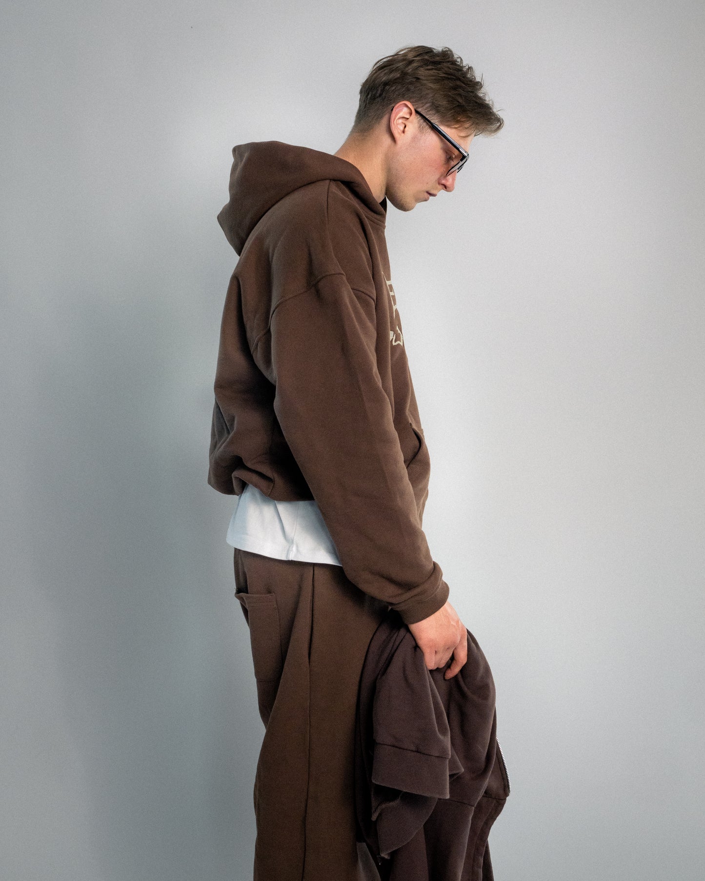 SUMMIT EMBROIDERED HOODIE