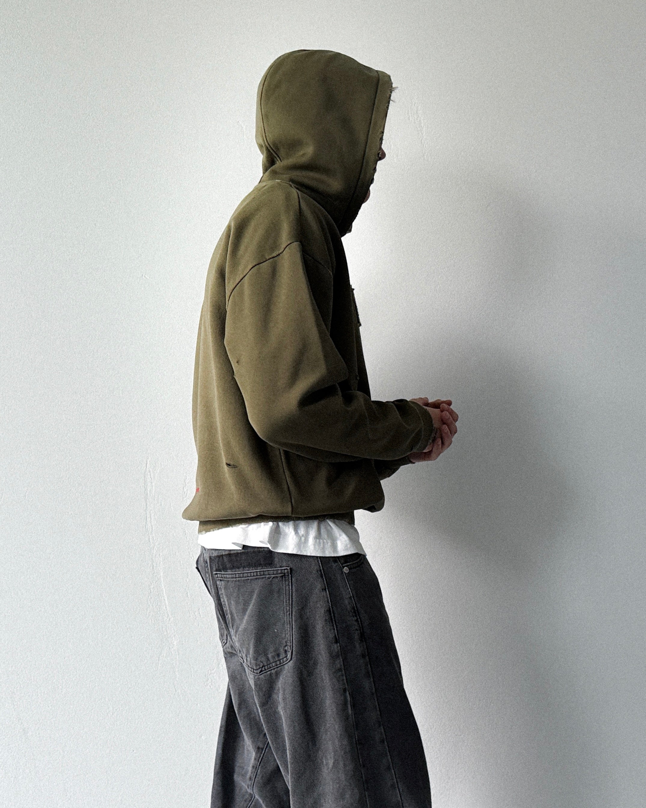 BLANK WORN HOODIE