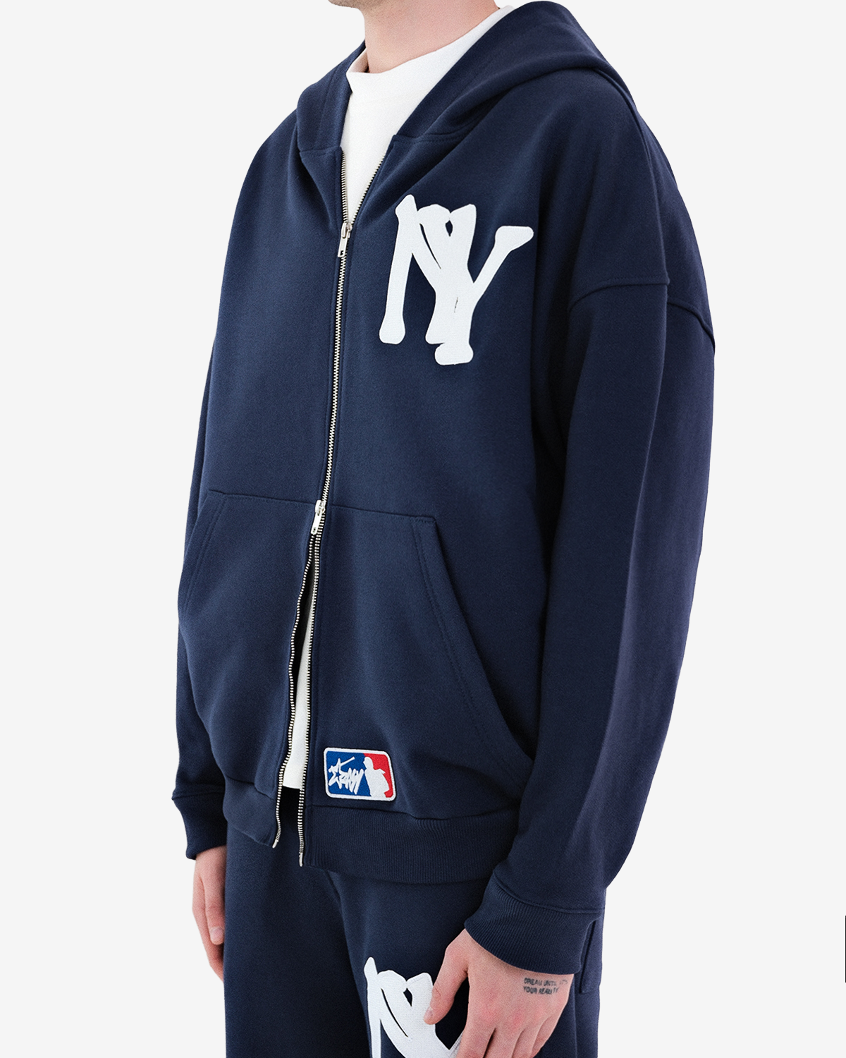 NEW YORK EMBROIDERED ZIPPED HOODIE