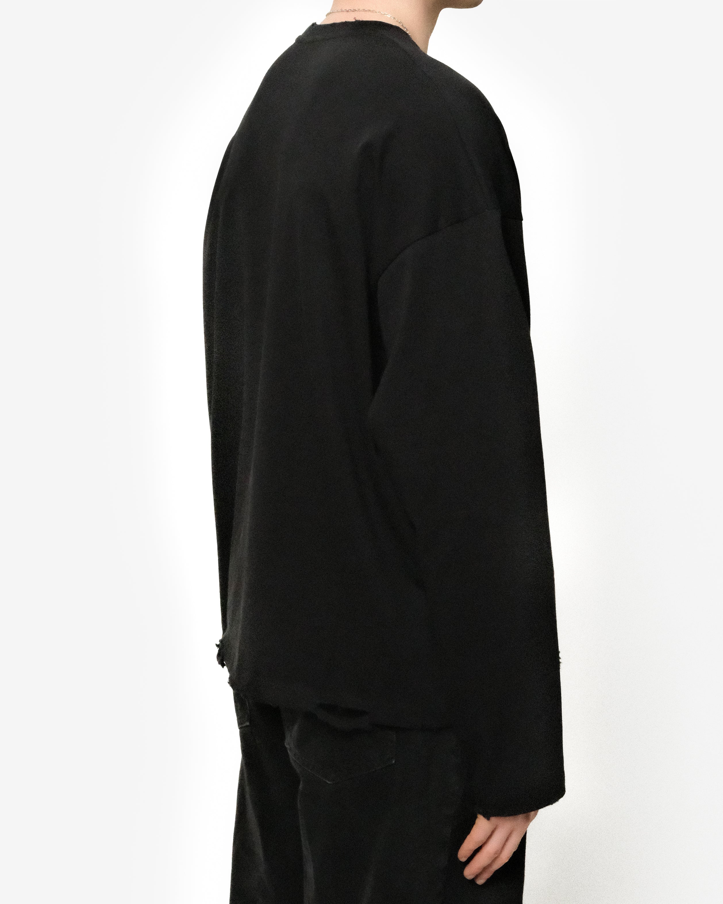 VIGILANT LONGSLEEVE