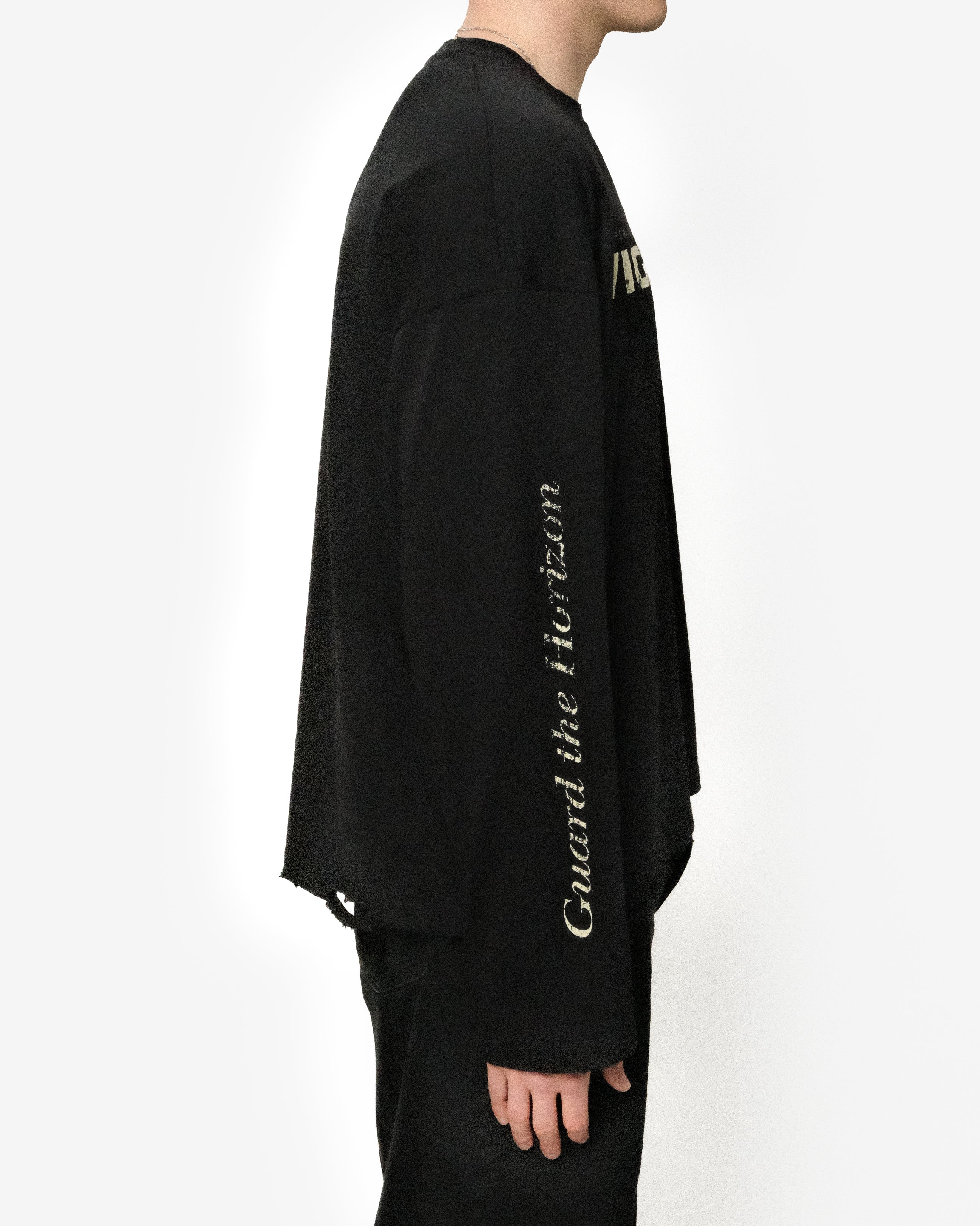 VIGILANT LONGSLEEVE