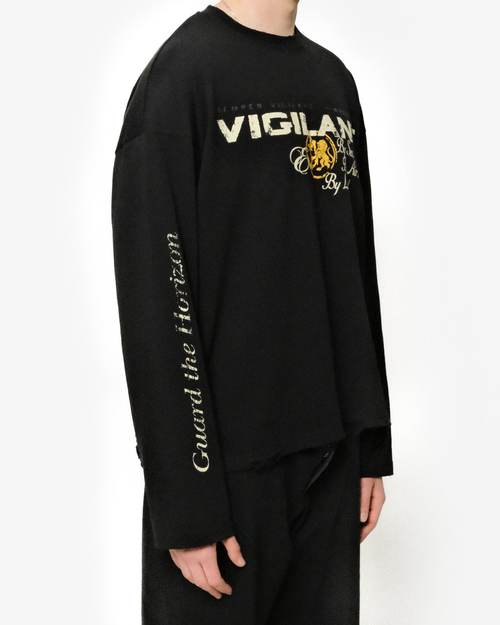 VIGILANT LONGSLEEVE