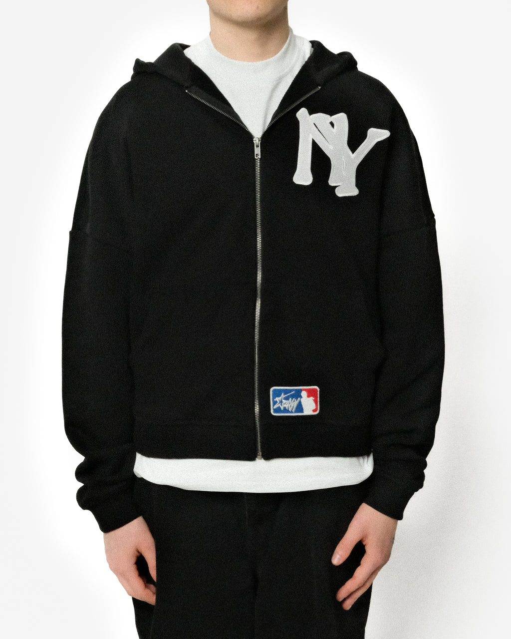 NEW YORK EMBROIDERED ZIPPED HOODIE