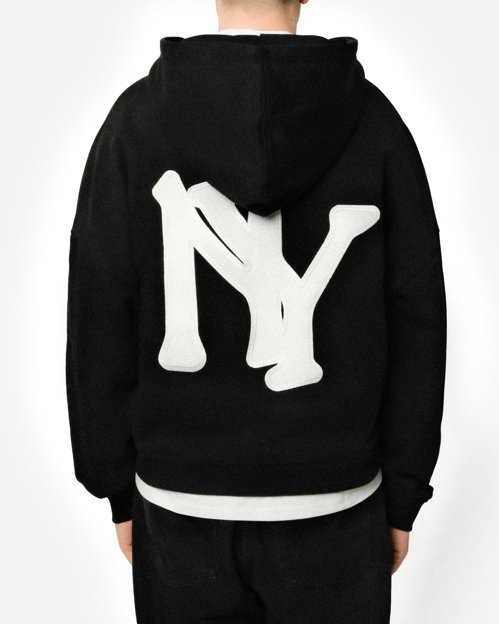 NEW YORK EMBROIDERED ZIPPED HOODIE