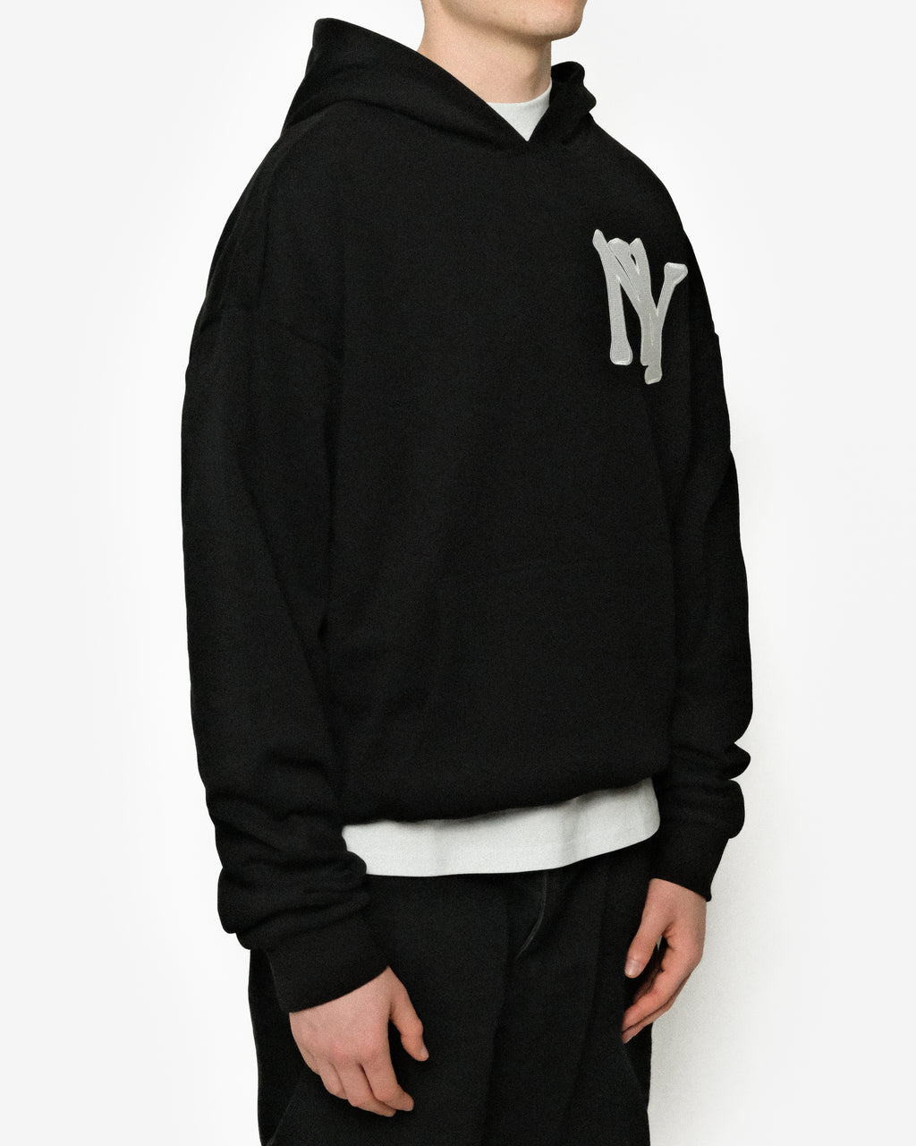 NEW YORK EMBROIDERED HOODIE