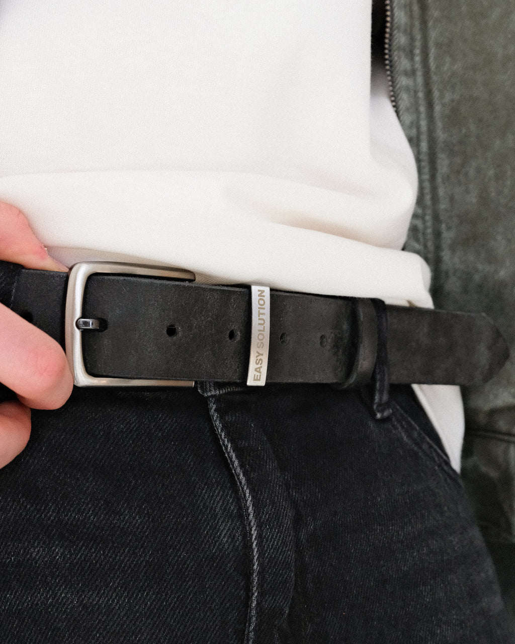 LEATHER BELT