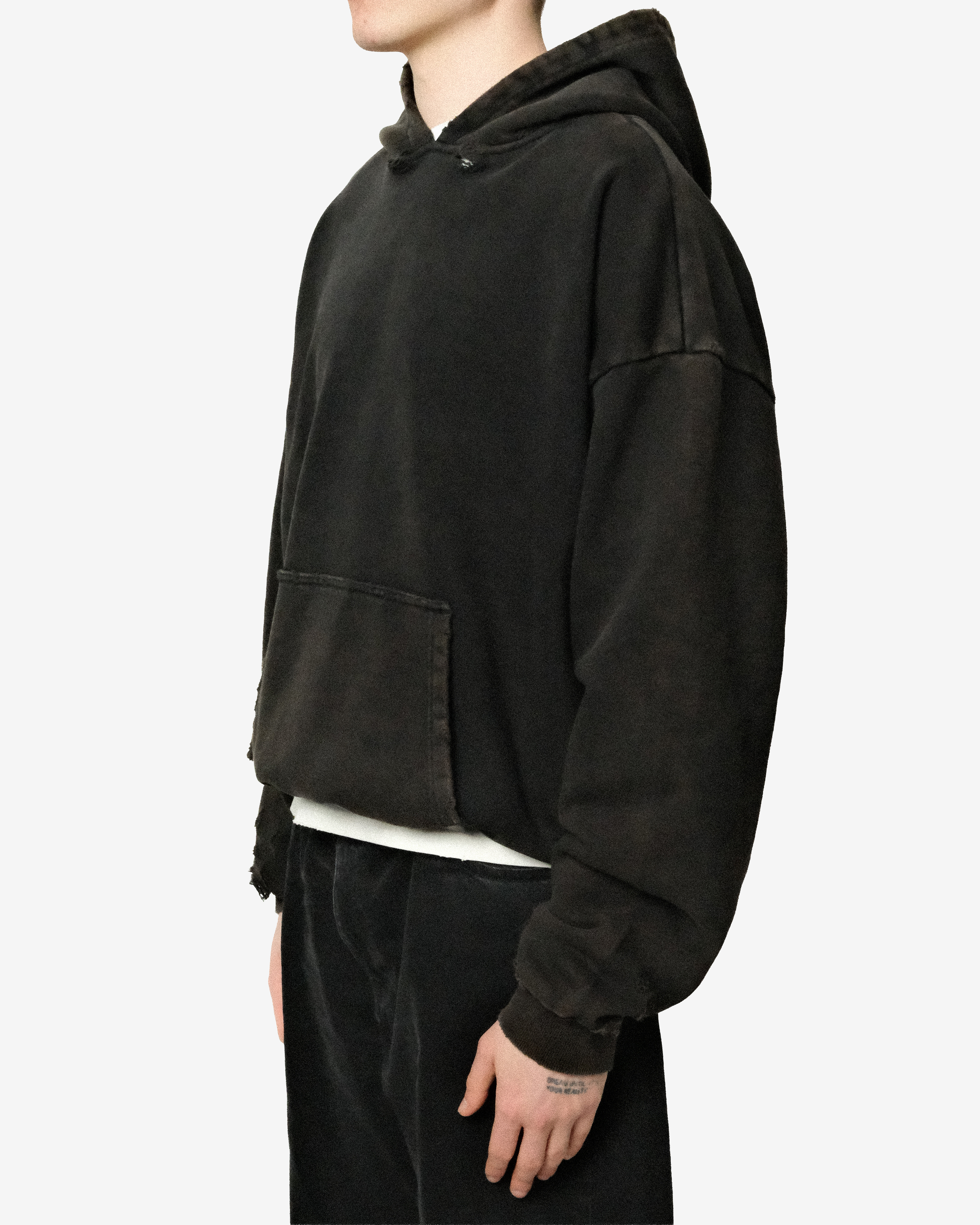 HEAVYWEIGHT FADED DISTRESSED HOODIE