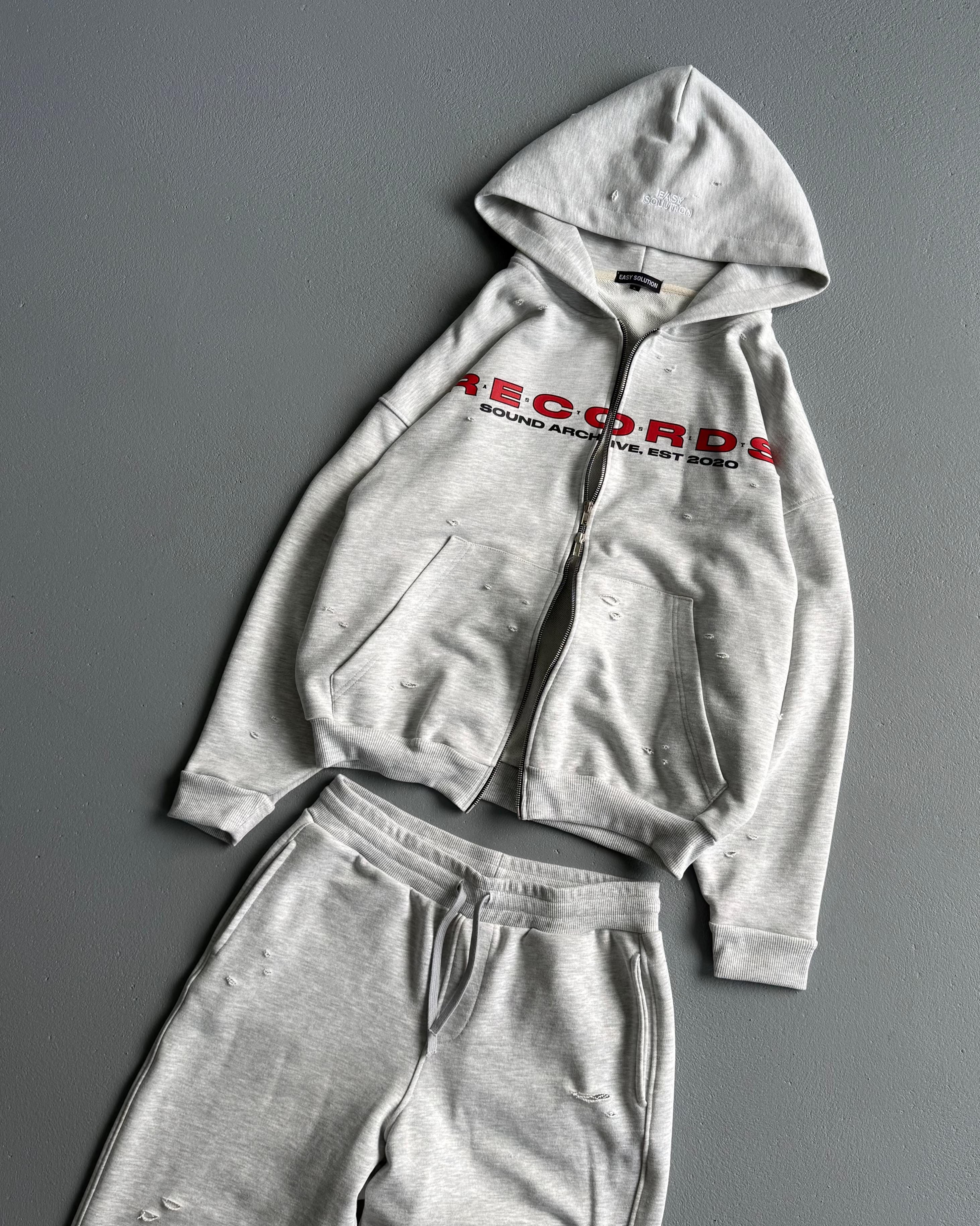 RECORDS DISTRESSEED ZIPPED HOODIE