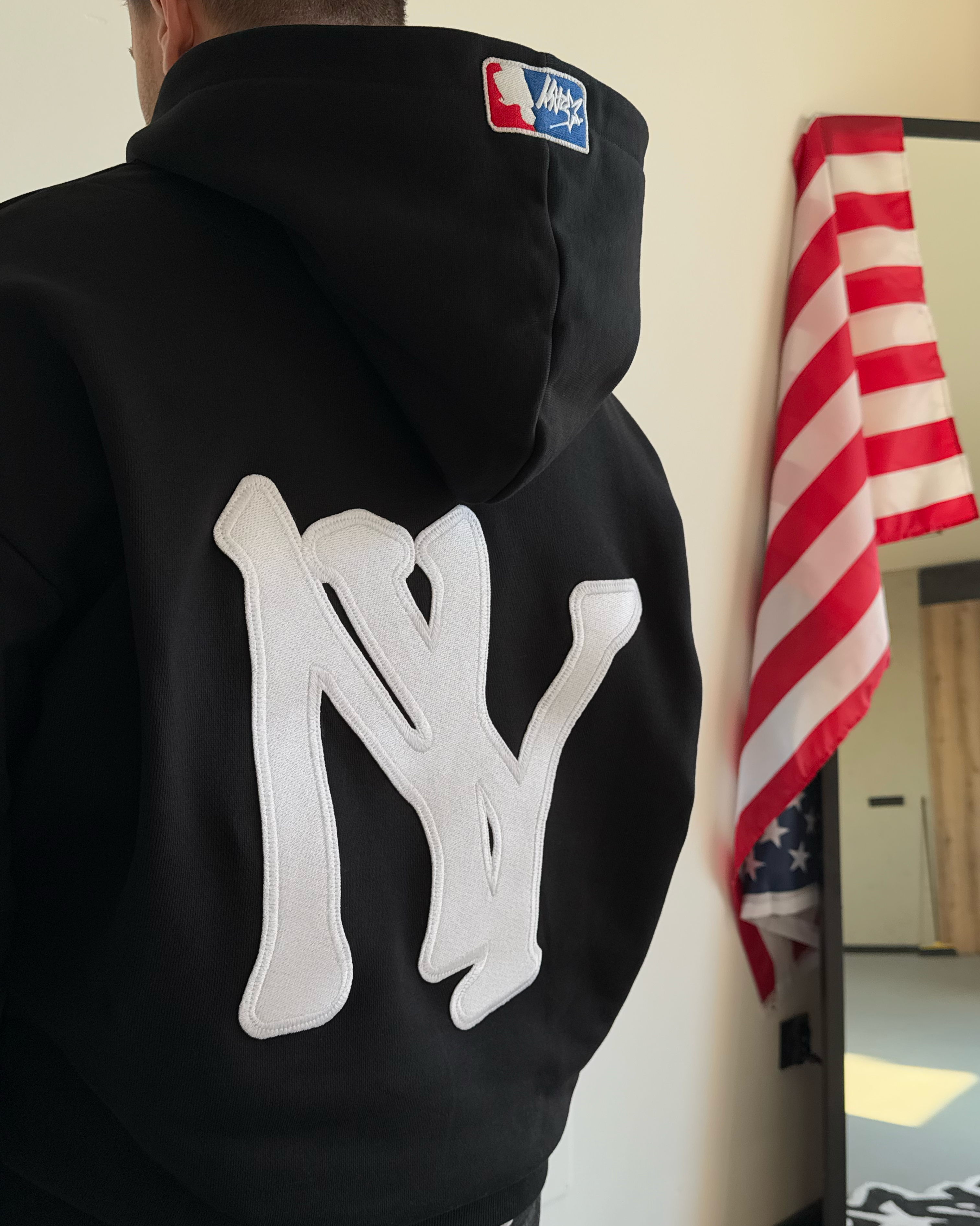MLB EMBROIDERED HOODIE