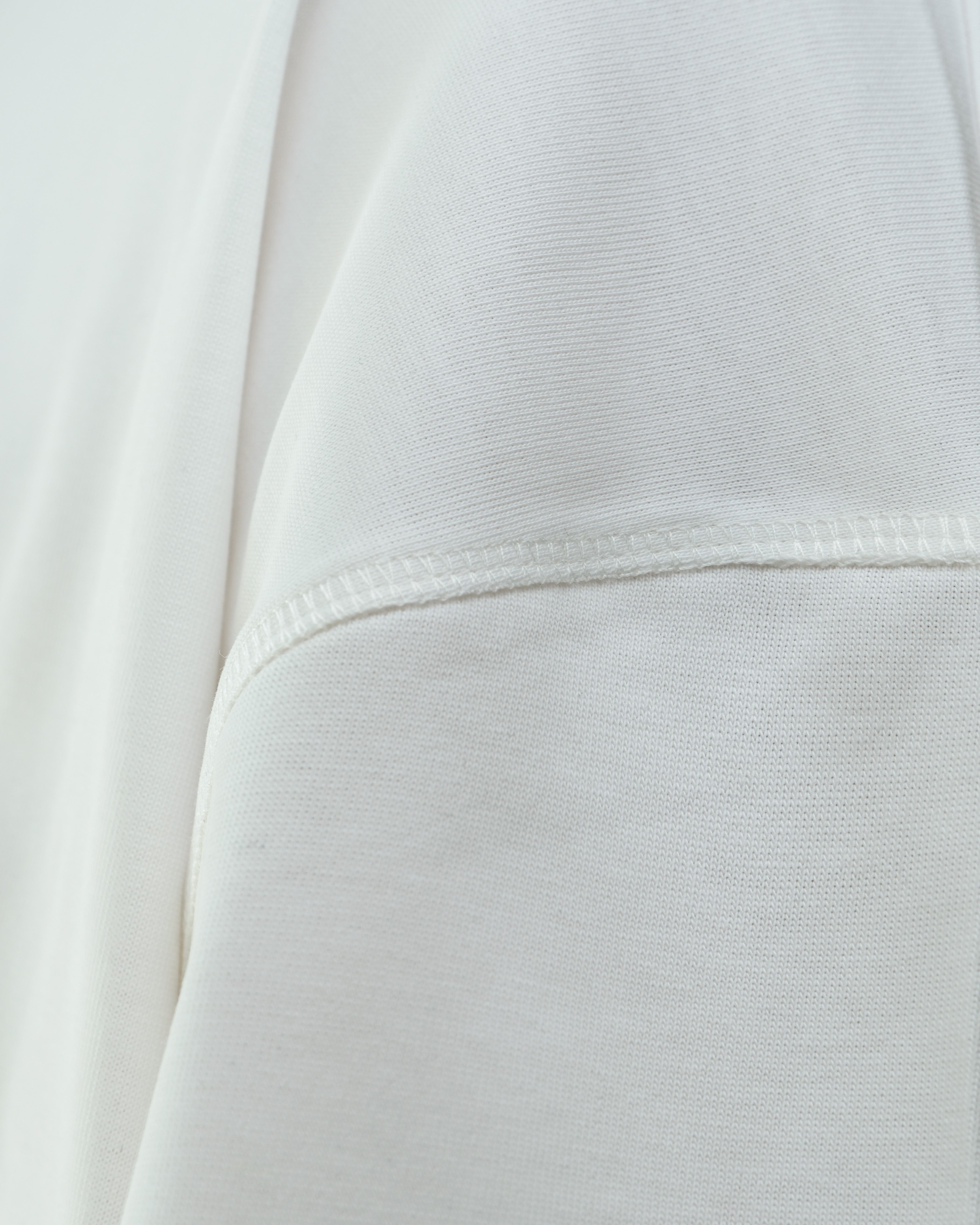 CORE EMBROIDERED T-SHIRT