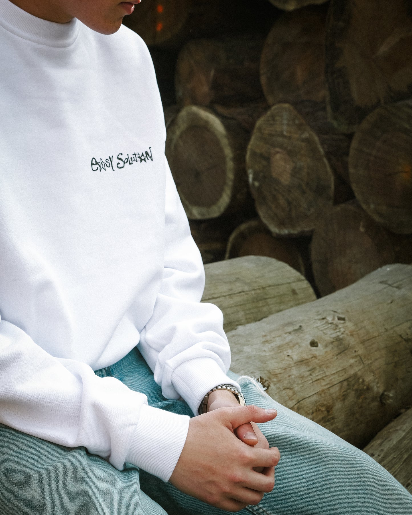 CIRCLE STARS CREWNECK