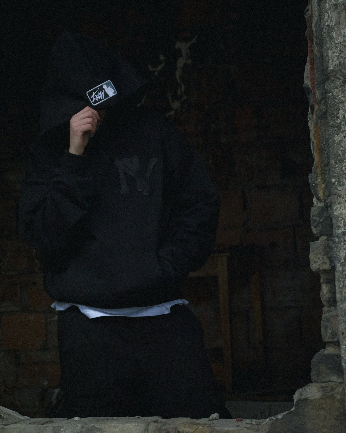 MLB EMBROIDERD BLACK EDITION HOODIE