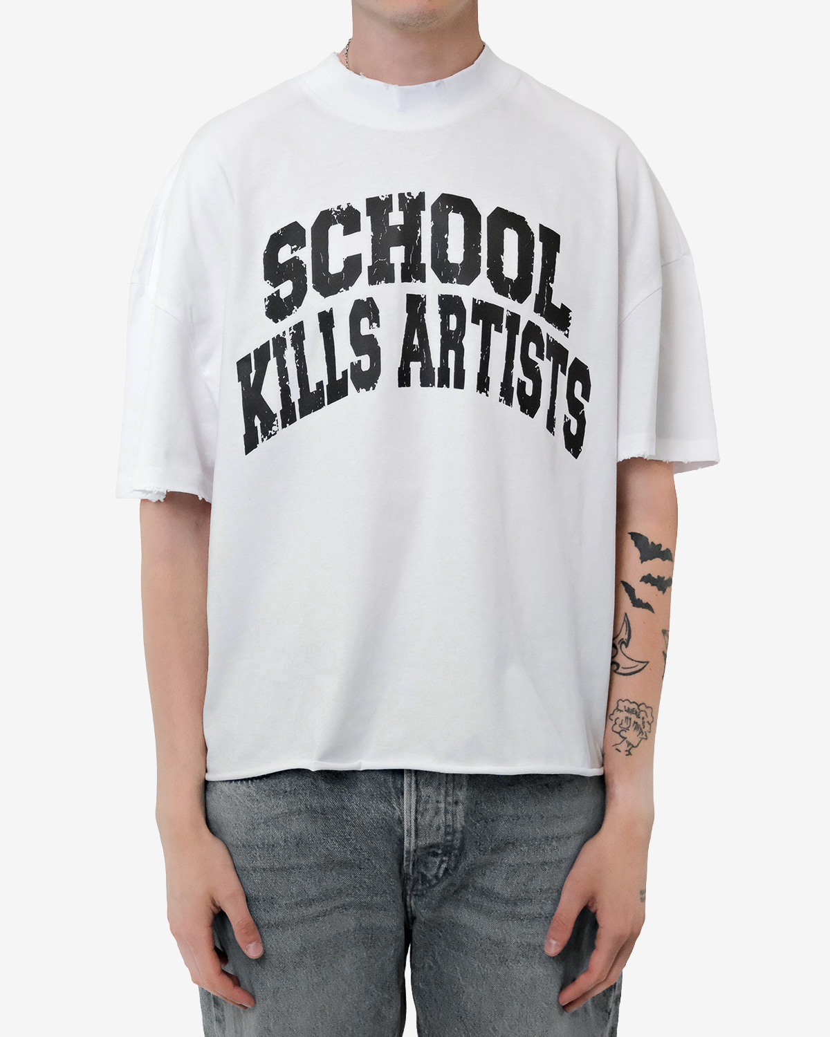 SCHOOL KILLS ARTISTS T-SHIRT