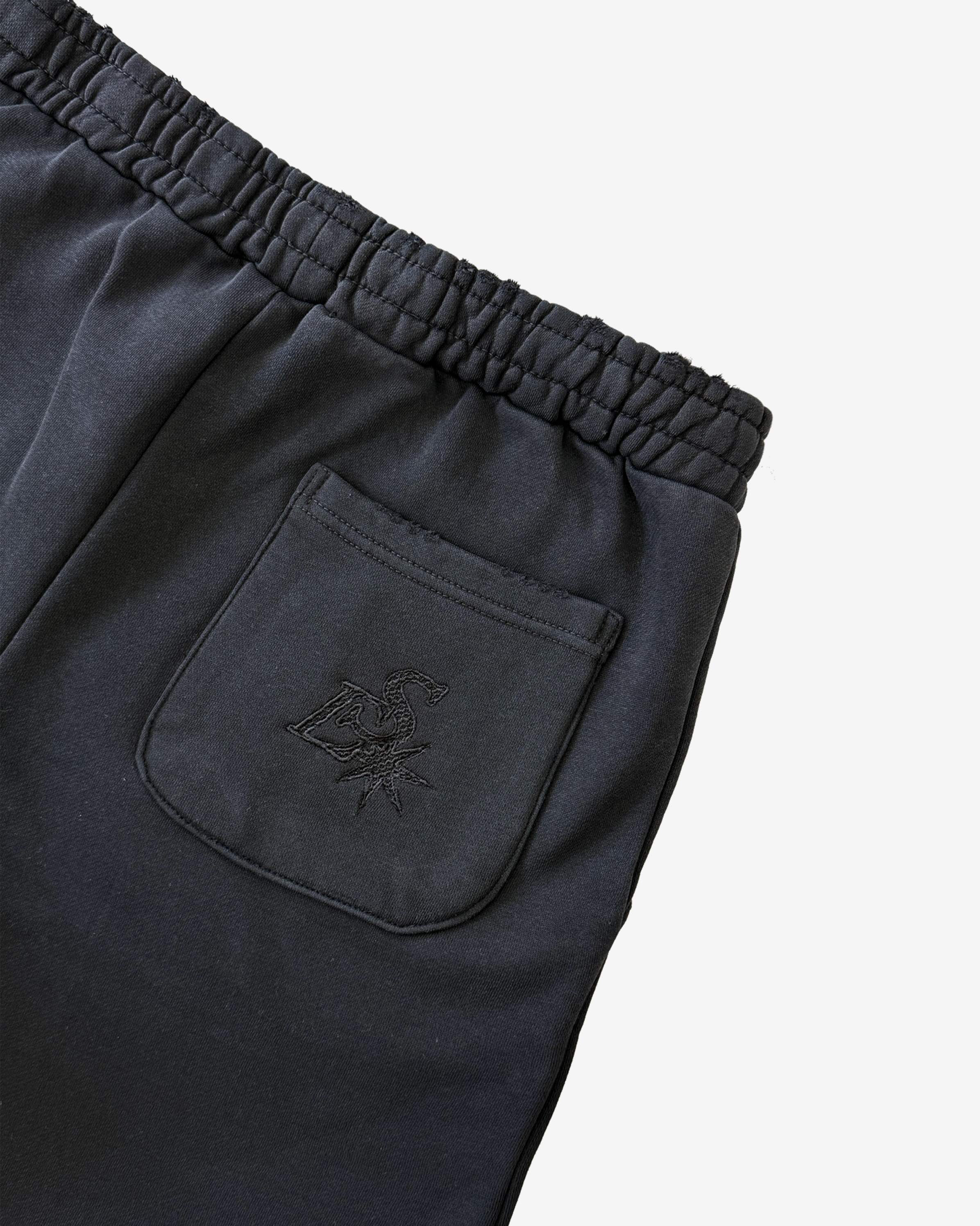 SILENT SHADOW SHORTS